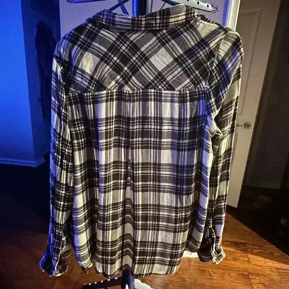 Large LUCKY BRAND Button Down Long Sleeve Top - Picture 5 of 9